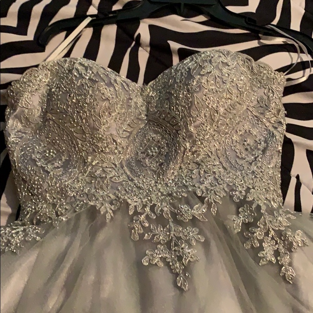 Prom Dress - Picture 3 of 5